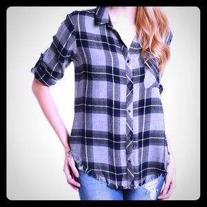 Bella Dahl plaid frayed hem XL long sleeve